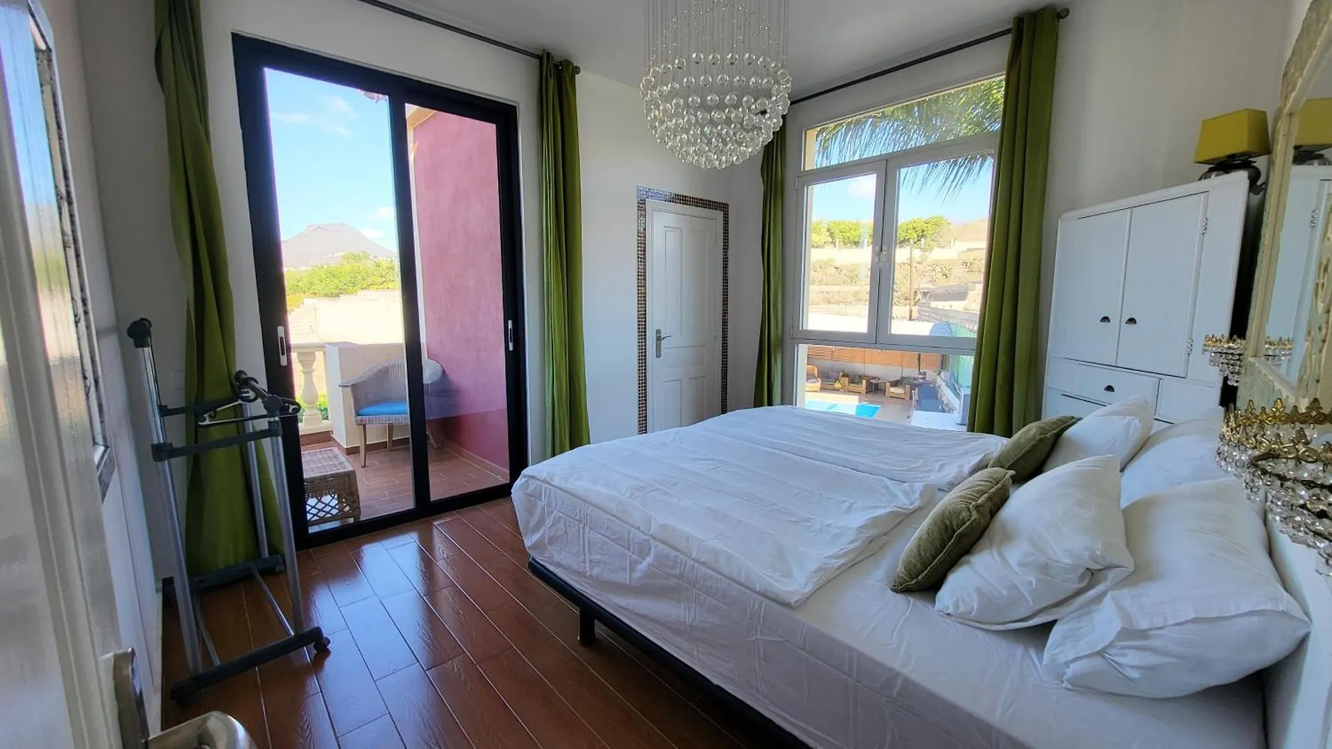 Casa Viera Villa Buzanada